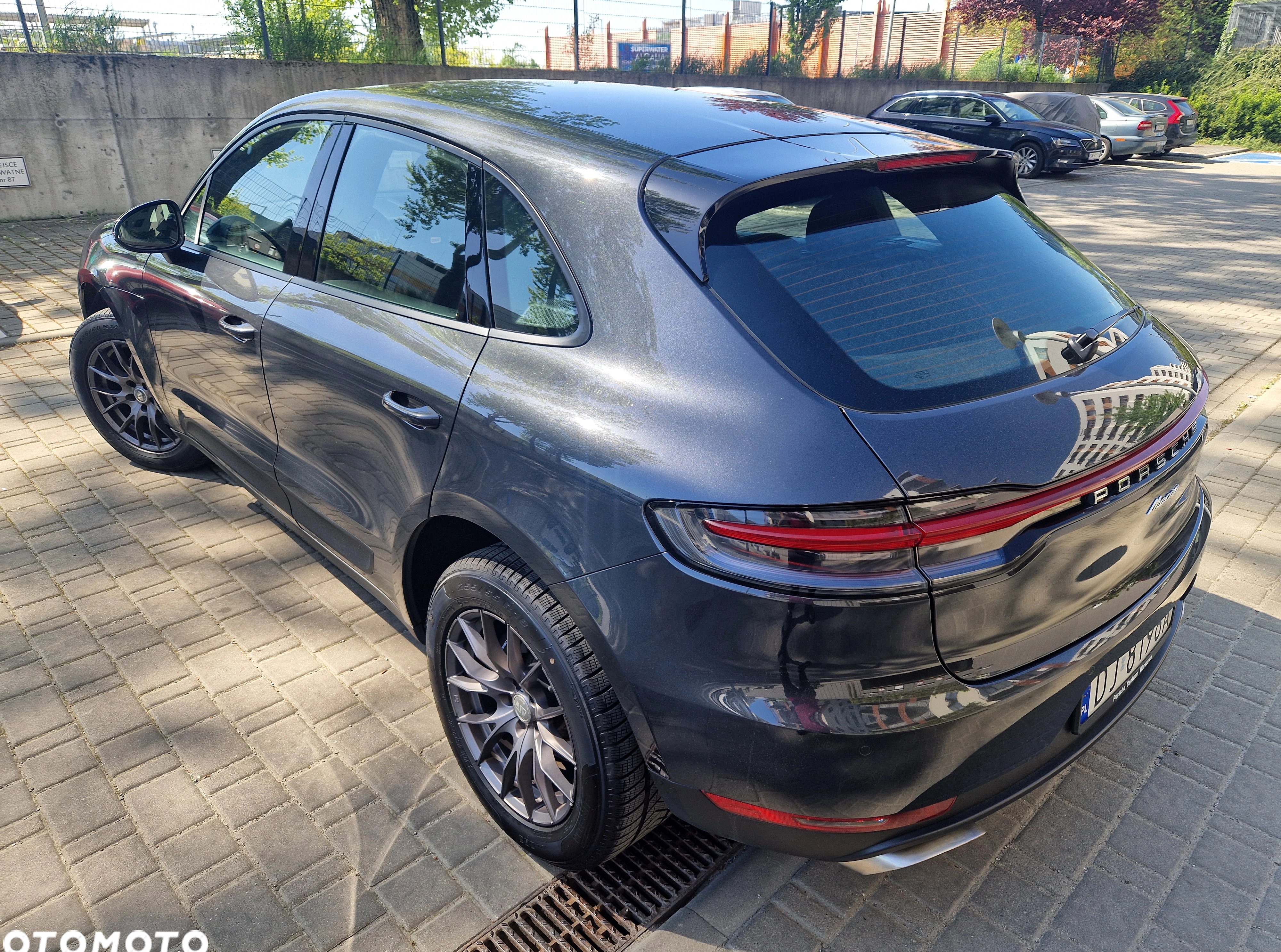 Porsche Macan cena 194900 przebieg: 98700, rok produkcji 2019 z Kraków małe 277